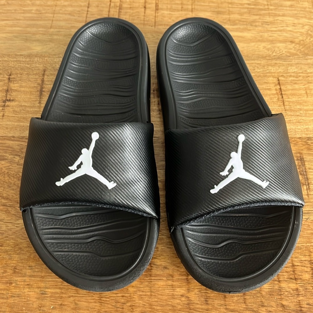 Nike Kids Black Slide Sandals